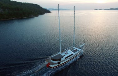 SADIYE HANIM This Wonderful Deluxe Gulet Sailing at the Coasts of Aegean and Mediterranean is 34 m Long and for 12 People.