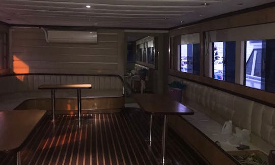 Snorkeling VIP private yacht in Sharm El-shikh