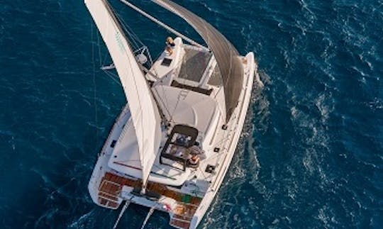 Charter the "Nereo" Lagoon 40 Cruising Catamaran Rental in Tropea, Italy