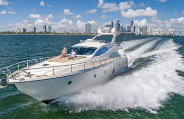 Luxury Azimut 72 Motor Yacht In Miami, Florida!