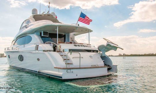 Rent a Luxury Yachting Experience! 84' Lazzara