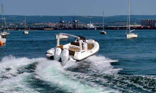 Drive a Joker Boat Clubman 28 with Twin 250 hp Motor in Sukošan, Zadar