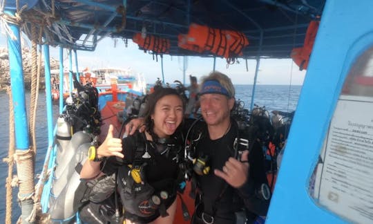 Scuba Diving Courses and Fun Dives for Certified Divers in Tambon Ko Tao