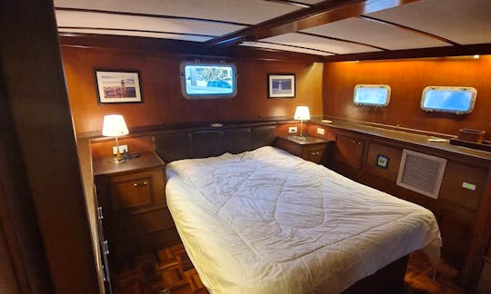 Cabin with King Bed