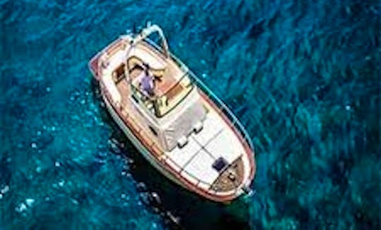 Fratelli Aprea 7.50 Gozzo Italian Boat in Positano-Capri