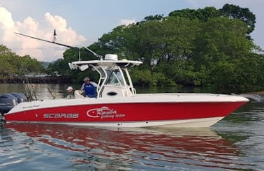 Rent 30' Welcraft Center Console 2 engine 300HP in Panamá, Panamá