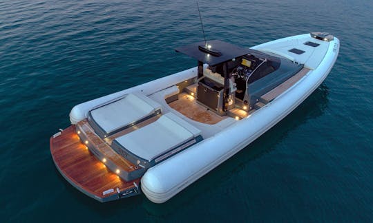 BATEAU MEGA RIB de luxe de 43 pieds ouvert, profitez d'une aventure rapide et passionnante à Ibiza et à Formentera, en Espagne. Meilleur prix du marché.