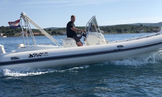 Nuova Jolly Blackfin 25 RIB 