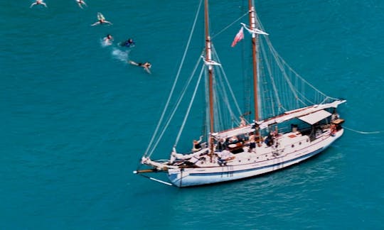 Explore Whitehaven On 64' Providence V Sailing Yacht!