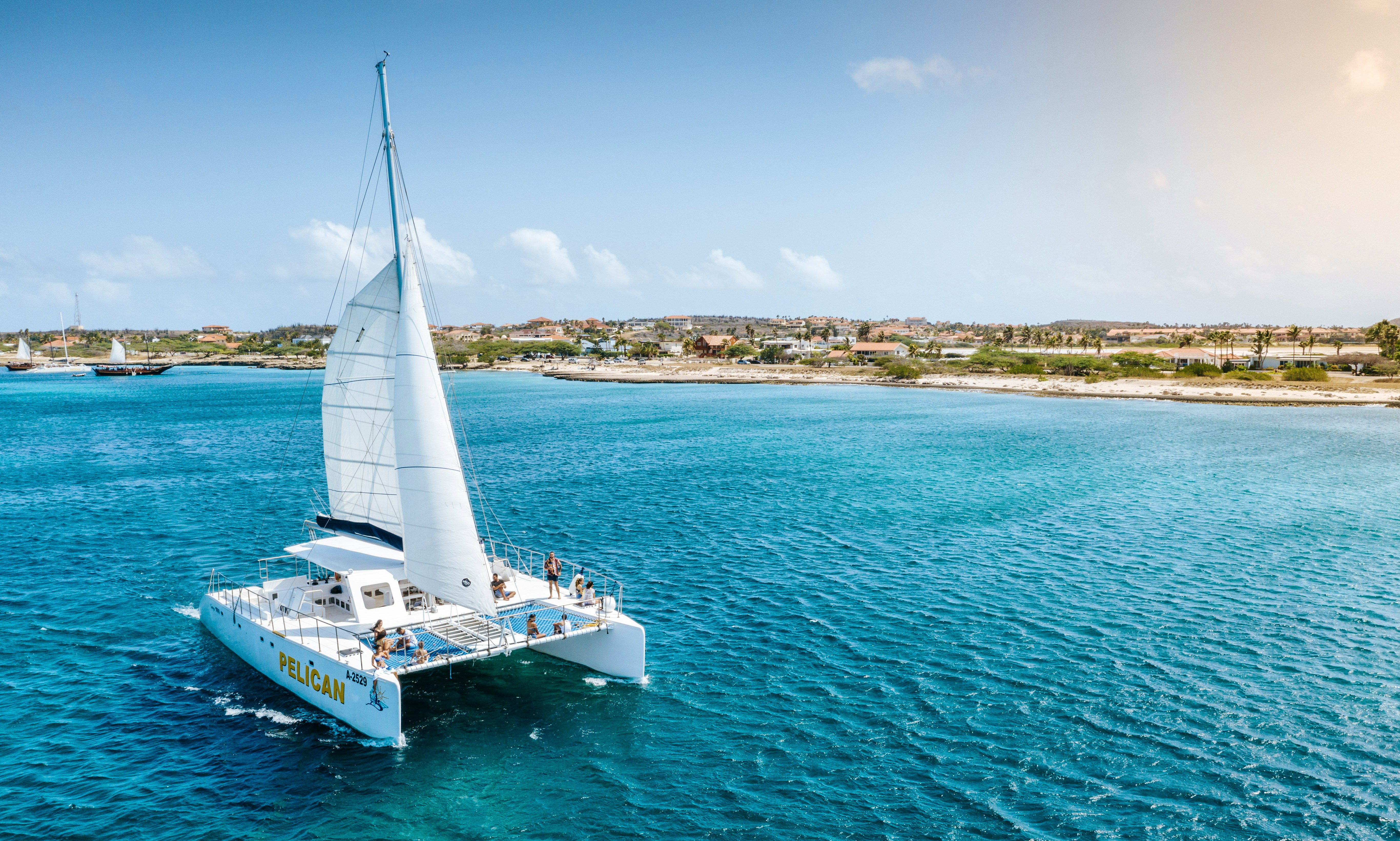 sailboat charter aruba