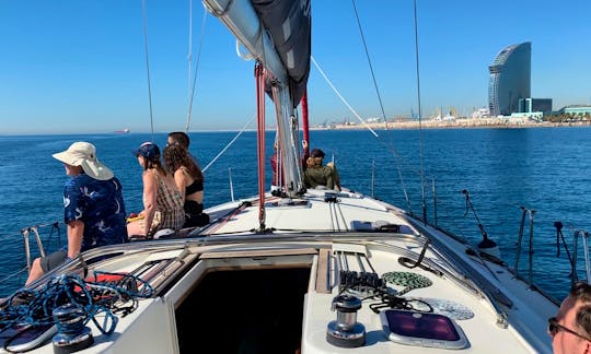6 Hour Sailing Tour in Barcelona with Jeanneau Sun Odyssey Cruising Monohull