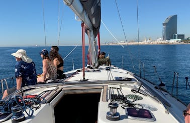 6 Hour Sailing Tour in Barcelona with Jeanneau Sun Odyssey Cruising Monohull