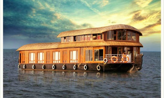 Houseboat Look like from Outside