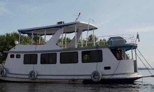 Houseboat Tour in Manaus Brazil