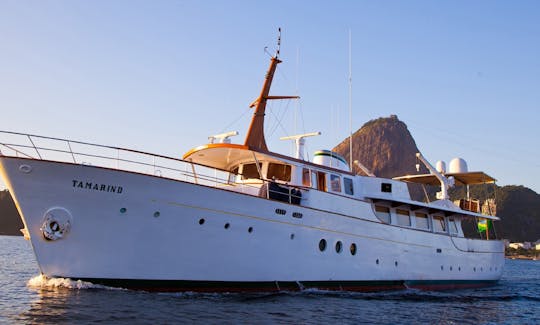 105´ Wonderful Classic Motor Yacht Charter in Rio de Janeiro, Brazil