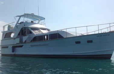 Cartagena Islands in Style on 55ft Pacemaker Cruiser