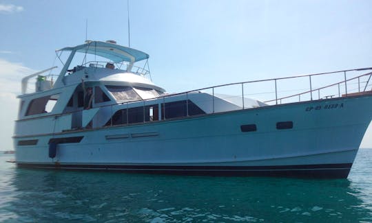 Cartagena Islands in Style on 55ft Pacemaker Cruiser