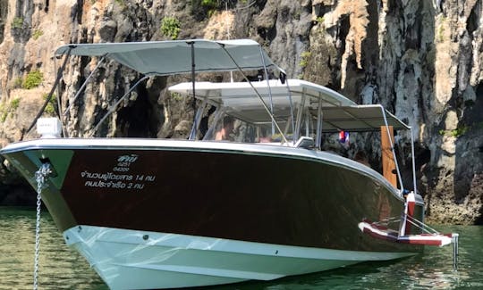 Best Private Luxury Speed Cruiser ins Phuket
SABI- Raptor 375 Solarium