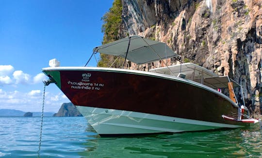 Best Private Luxury Speed Cruiser ins Phuket
SABI- Raptor 375 Solarium
