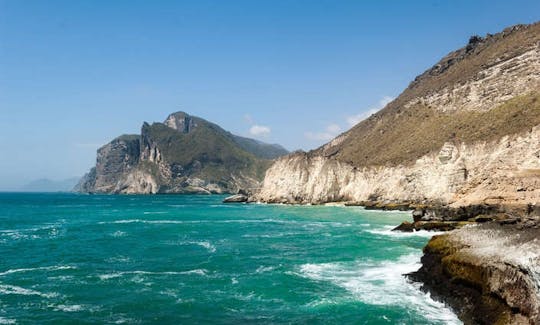 Excursión en barco con esnórquel en Muscat, Omán