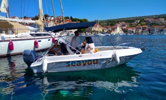 Visit Unique Locations from Milna By Boat! Rent the Blueline 19 Powerboat!