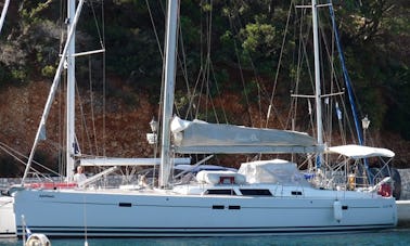 ¡Velero Hanse 540e para 10 personas en Atenas, Grecia!