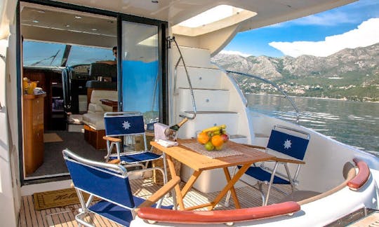 Luxury Motor Yacht Jeanneau Prestige 440 Fly in Dubrovnik