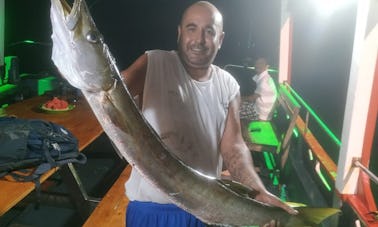 Viagem de pesca profissional com Justin e sua equipe! Viagens diurnas e noturnas disponíveis!!