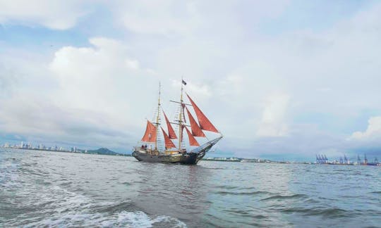 Pirate Ship Sailing Adventure in Bolívar, Colombia