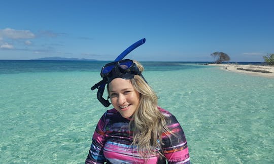 Snorkel de arrecife con 3 paradas en barco en la bahía de Jonesville, Honduras