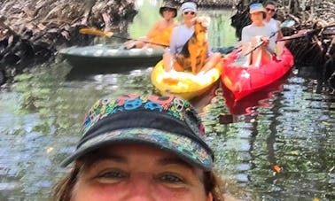 Kayaking Tour in Jonesville Honduras