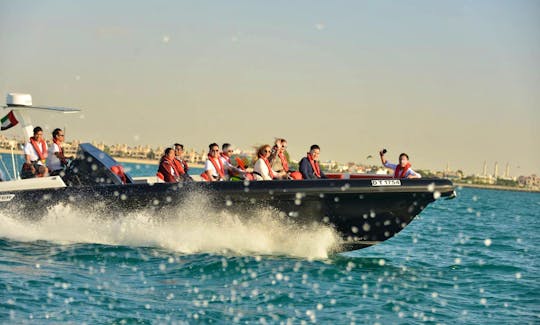 Book the 90 Minutes Black Boats sightseeing Burj Tour!