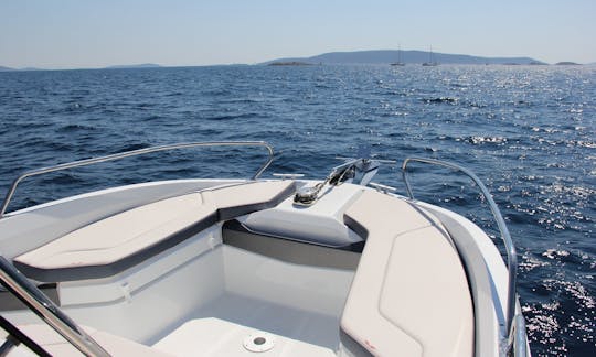 Beneteau Flyer 6.6. Spacedeck boat for rent in Trogir, Croatia