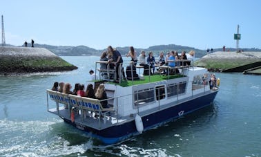 Aluguel de barcos de festa “Tejo Azul” em Lisboa, Portugal