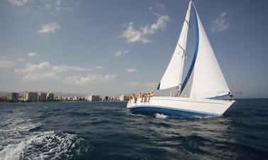 Cruzeiro de um dia privado com um iate à vela Jeanneau Sun Legende de 42 pés