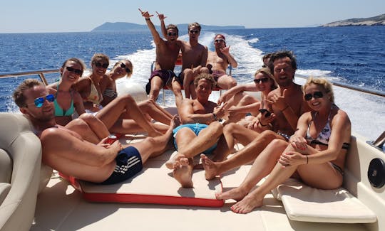 Enzo 35 Private Speedboat Tours From Hvar with 2 crew members