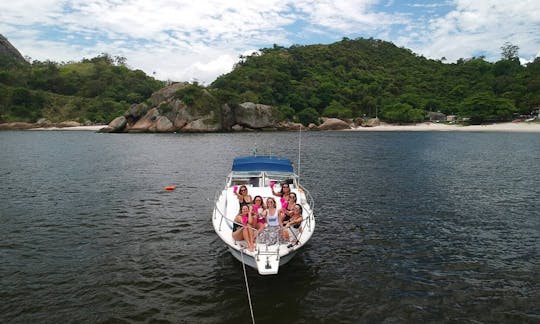 29' Sparkle Carbrasmar Motor Yacht Rental in Rio de Janeiro, Brazil