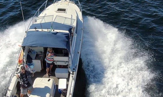 29' Sparkle Carbrasmar Motor Yacht Rental in Rio de Janeiro, Brazil