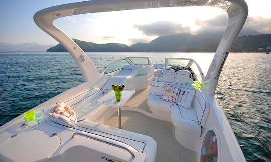 Reserve the Coral 31' Speed Boat Luiza in Rio de Janeiro, for 10 people !