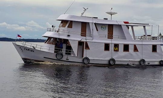 Discover Amazon Jungle! Book the 5 Days / 4 Nights Guided Boat Tour!