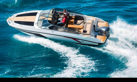 Fast and Beautiful 31' Finnmaster T8 Motor Yacht in Trogir