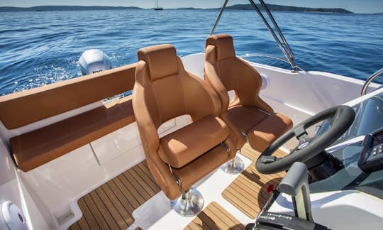 Barracuda 545 Open Powerboat in Dubrovnik and make your boating holiday the best one!
