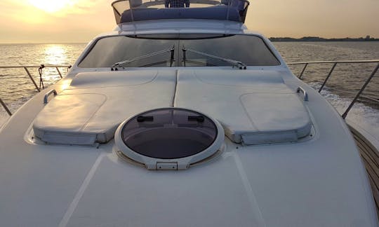 Charter the Stunning Azimut 50 Fly Motor Yacht from Flevostrand