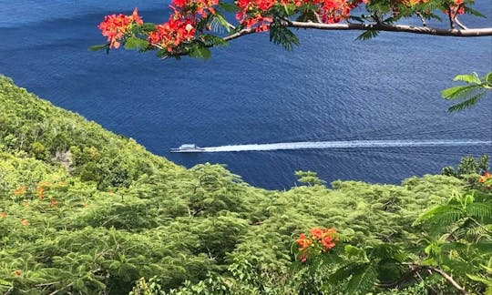 Ferry pour Saint-Barth aller-retour à bord d'un perceur à vagues à grande vitesse de 62 pieds