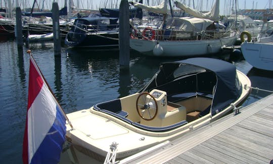 Bateau idéal pour 7 personnes à Kortgene Zeeland