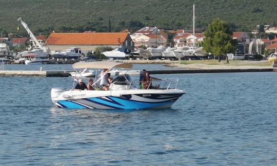 Lancha HM22 para 8 pessoas em Sukošan, Zadar