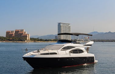 Luxury 46ft Azimut | Private Yacht Charter for 18 pax in Puerto Vallarta 🏝️