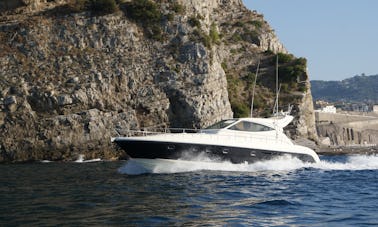 Gianetti HT Motor Yacht 50 feet Rental in Sorrento