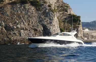 Gianetti HT Motor Yacht 50 feet Rental in Sorrento