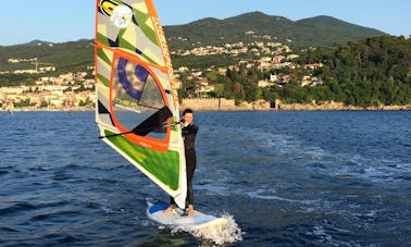 Reserve o teste de windsurf em Opatija, Croácia